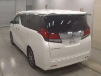 Toyota ALPHARD лот № 30778 оценка 3.5  с аукциона в Японии 5