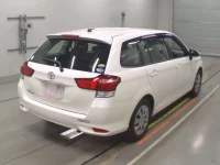 Toyota COROLLA FIELDER лот № 30767 оценка 4.5  с аукциона в Японии 1