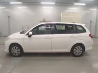 Toyota COROLLA FIELDER лот № 30767 оценка 4.5  с аукциона в Японии 3