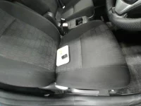 Toyota ISIS лот № 10444 оценка 3.5  с аукциона в Японии 7