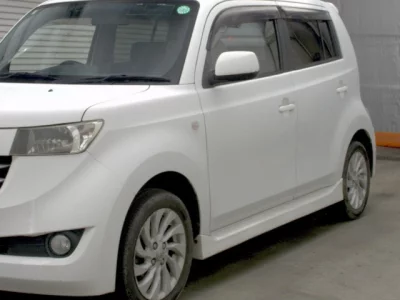 Toyota bB