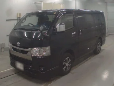 Toyota HiAce Van