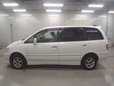 Nissan PRESAGE  с аукциона в Японии