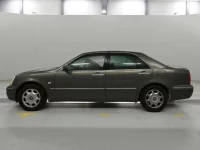 Toyota PROGRES лот № 30889 оценка R  с аукциона в Японии 3