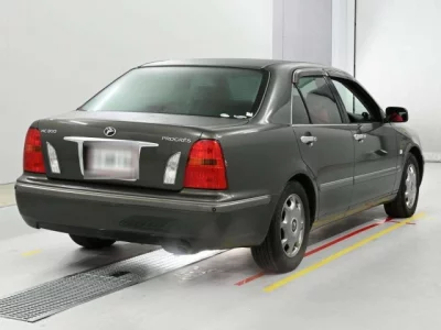 Toyota PROGRES  с аукциона в Японии