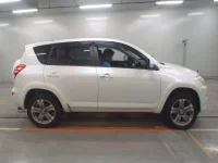 Toyota RAV4 лот № 33164 оценка 4.5  с аукциона в Японии 2