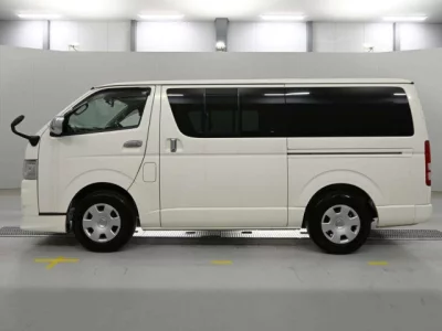 Toyota RegiusAce