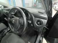 Toyota AURIS лот № 30989 оценка 4  с аукциона в Японии 6