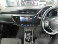Toyota AURIS лот № 30989 оценка 4  с аукциона в Японии 8