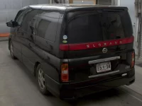 Nissan ELGRAND лот № 2148 оценка 3.5  с аукциона в Японии 1