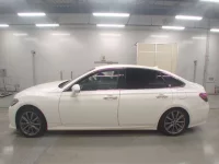 Toyota CROWN лот № 31042 оценка 3.5  с аукциона в Японии 3