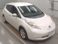 Nissan LEAF лот № 10553 оценка 4  с аукциона в Японии 4
