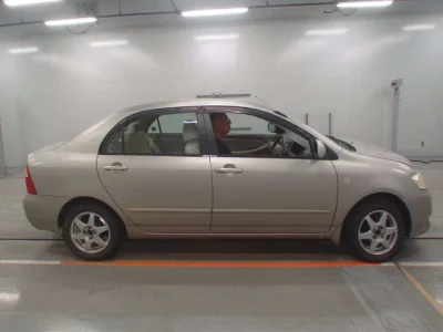 Toyota COROLLA  с аукциона в Японии