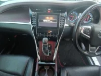 Toyota HARRIER лот № 30976 оценка 4  с аукциона в Японии 8