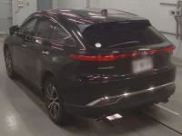 Toyota HARRIER лот № 30990 оценка 4  с аукциона в Японии 5