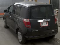 Toyota RACTIS лот № 2133 оценка 3.5  с аукциона в Японии 1