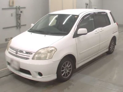 Toyota RAUM  с аукциона в Японии