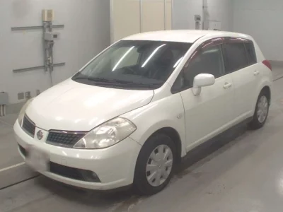 Nissan TIIDA  с аукциона в Японии