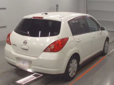 Nissan TIIDA  с аукциона в Японии