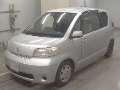 Toyota PORTE  с аукциона в Японии