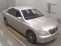 Toyota CROWN лот № 50247 оценка 3.5  с аукциона в Японии 4