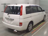 Toyota ISIS лот № 50234 оценка 4  с аукциона в Японии 1