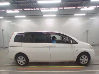 Toyota ISIS лот № 50234 оценка 4  с аукциона в Японии 2