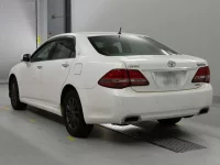 Toyota CROWN лот № 10317 оценка 3.5  с аукциона в Японии 5