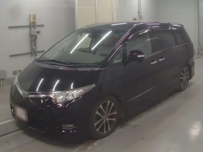 Toyota ESTIMA  с аукциона в Японии