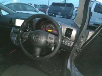 Toyota WISH лот № 31175 оценка R  с аукциона в Японии 6