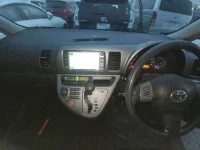 Toyota WISH лот № 31175 оценка R  с аукциона в Японии 8