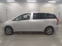 Toyota WISH лот № 31175 оценка R  с аукциона в Японии 3