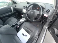 Nissan DUALIS лот № 10686 оценка 3.5  с аукциона в Японии 6