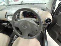 Nissan NOTE лот № 10682 оценка 3.5  с аукциона в Японии 6