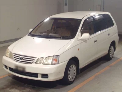 Toyota GAIA  с аукциона в Японии