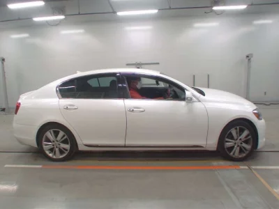 Lexus GS  с аукциона в Японии