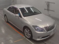 Toyota CROWN лот № 31238 оценка R  с аукциона в Японии 4
