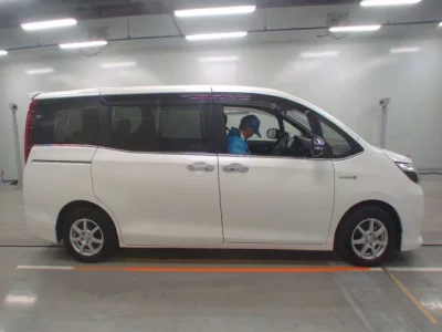 Toyota Esquire