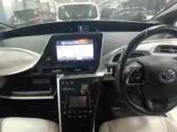 Toyota MIRAI лот № 10591 оценка RA  с аукциона в Японии 8