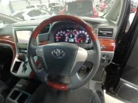 Toyota ALPHARD лот № 31237 оценка RA  с аукциона в Японии 6