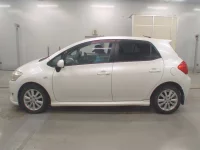 Toyota AURIS лот № 31155 оценка 4  с аукциона в Японии 3