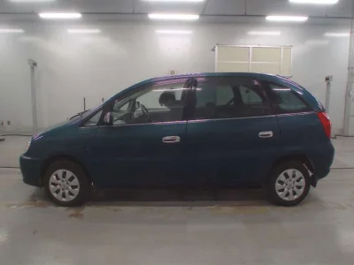 Toyota NADIA  с аукциона в Японии