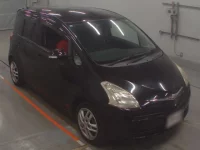 Toyota RACTIS лот № 10630 оценка 3.5  с аукциона в Японии 4