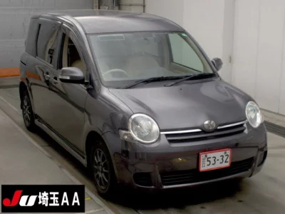 Toyota SIENTA  с аукциона в Японии