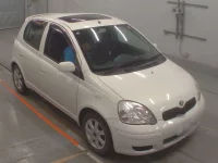 Toyota VITZ лот № 10629 оценка 4  с аукциона в Японии 4