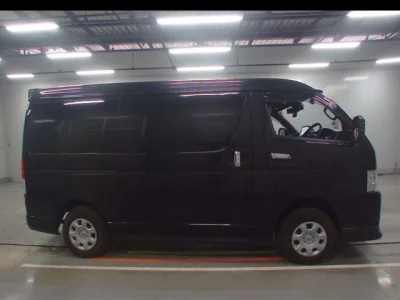 Toyota HIACE VAN  с аукциона в Японии