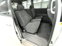 Toyota NOAH лот № 10641 оценка 3.5  с аукциона в Японии 9