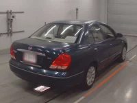 Nissan SYLPHY лот № 10690 оценка 3.5  с аукциона в Японии 1