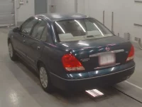 Nissan SYLPHY лот № 10690 оценка 3.5  с аукциона в Японии 5