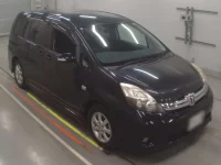Toyota ISIS лот № 10676 оценка 3.5  с аукциона в Японии 4